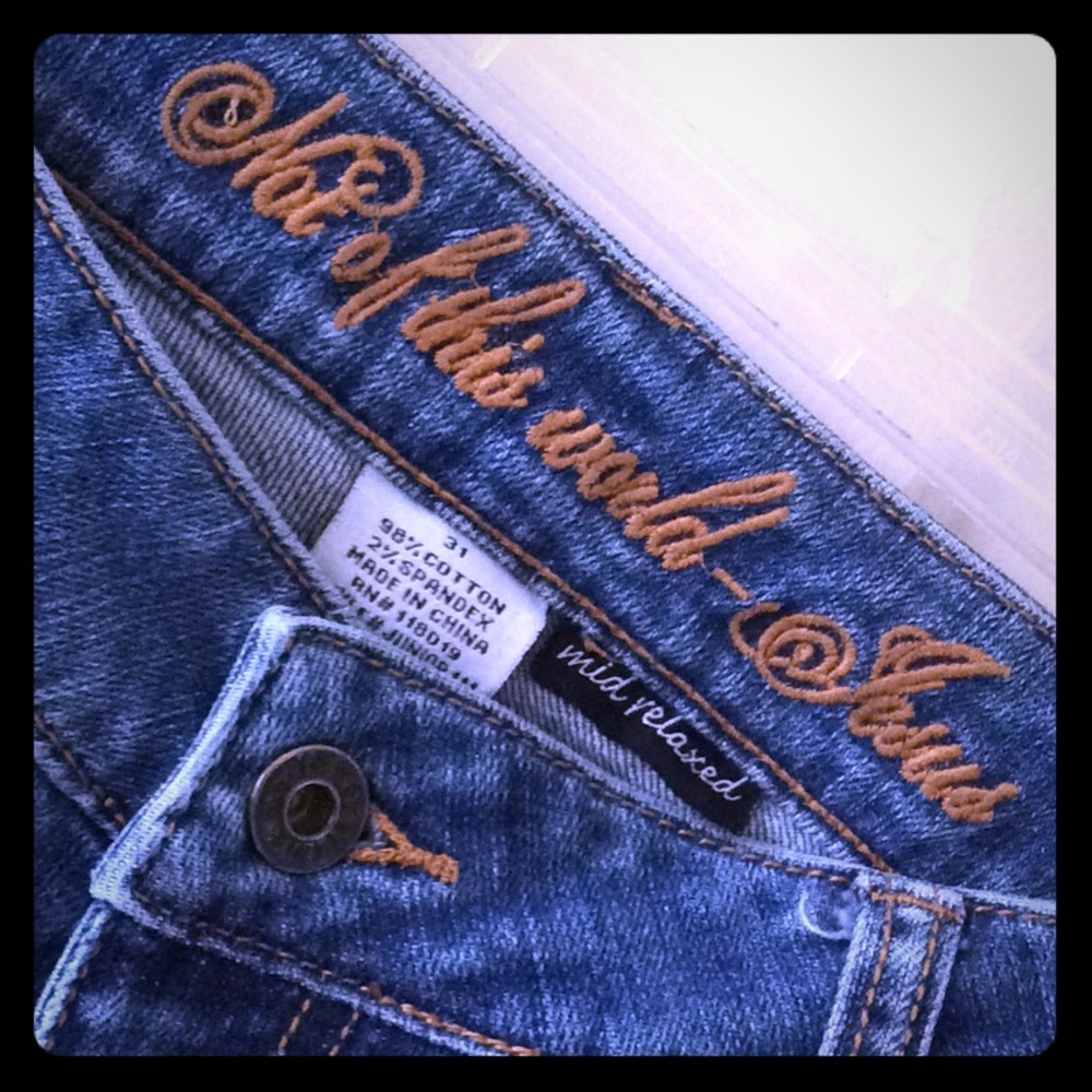 Not of this World-Jesus Mid Relaxed 31 Medium Wash